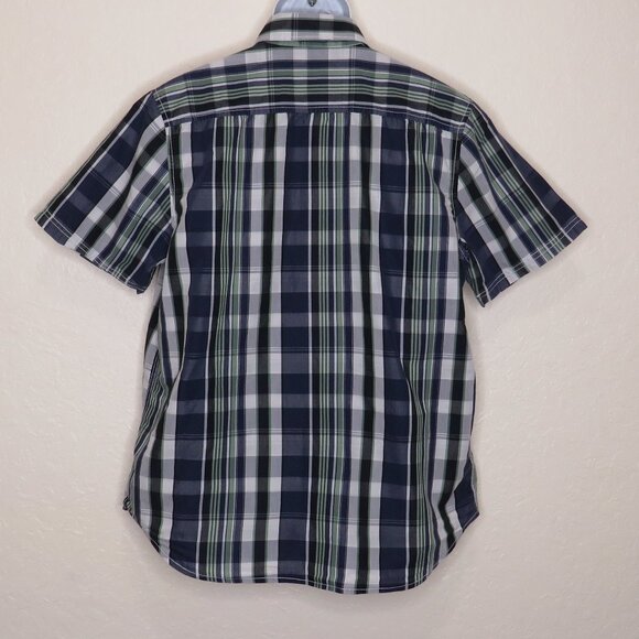 American Rag* Men's Short Sleeve Button Down Curved Hem Pocket Plaid Shirt~Large - Picture 2 of 11